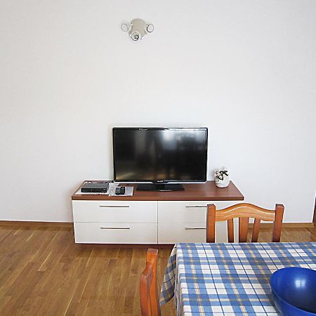 Villa Lucia Premium Rooms Примоштен Экстерьер фото