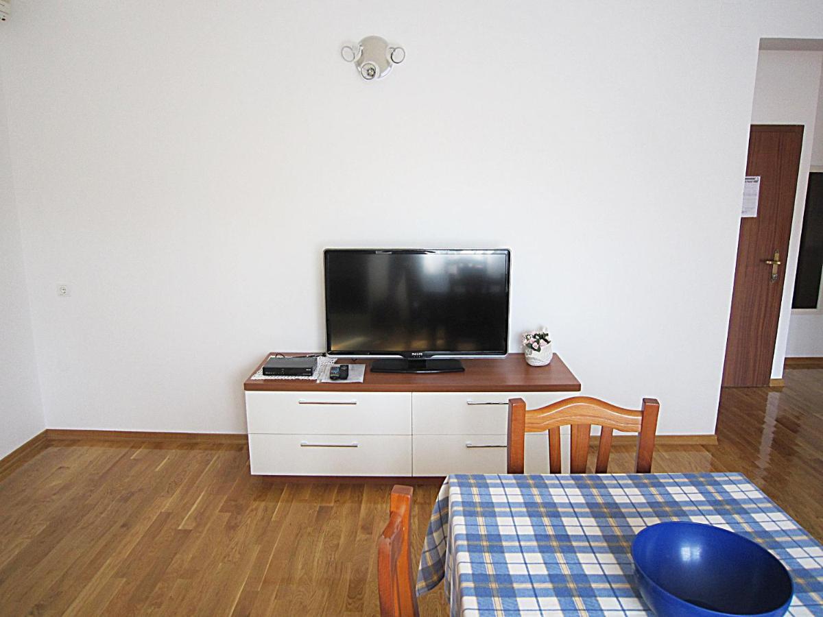 Villa Lucia Premium Rooms Примоштен Экстерьер фото